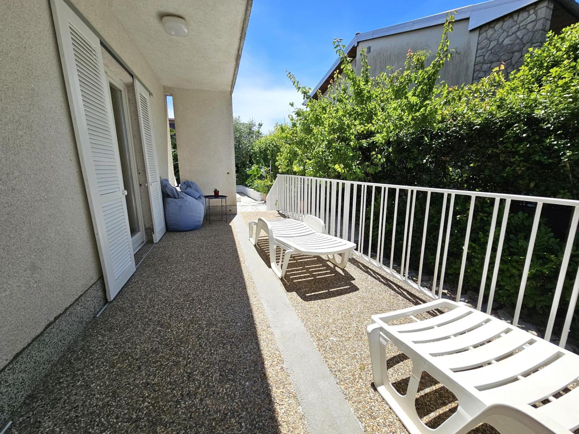 Apartments Mirko Malinska Exterior foto